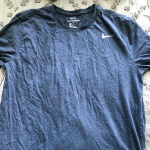 Nike T Shirt